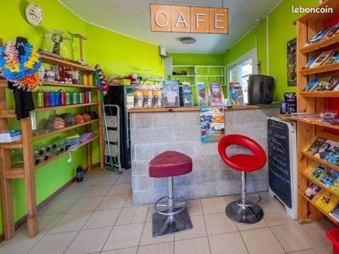 Oh! Campings - Camping Paradis A L'Ombre Des Tilleuls Peyrouse Exterior photo